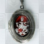Cullen Family Crest Twilight New Moon Locket Necklace red