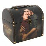 Twilight New Moon Edward And Bella Makeup Box HT